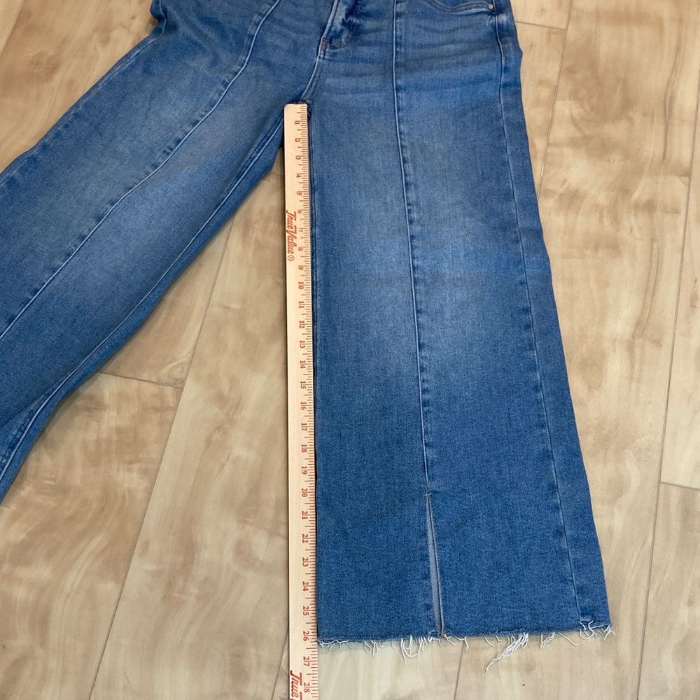 Risen mid rise tummy control split wide leg crop jeans - Picture 4 of 15